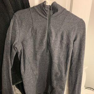 Lululemon long sleeve half zip